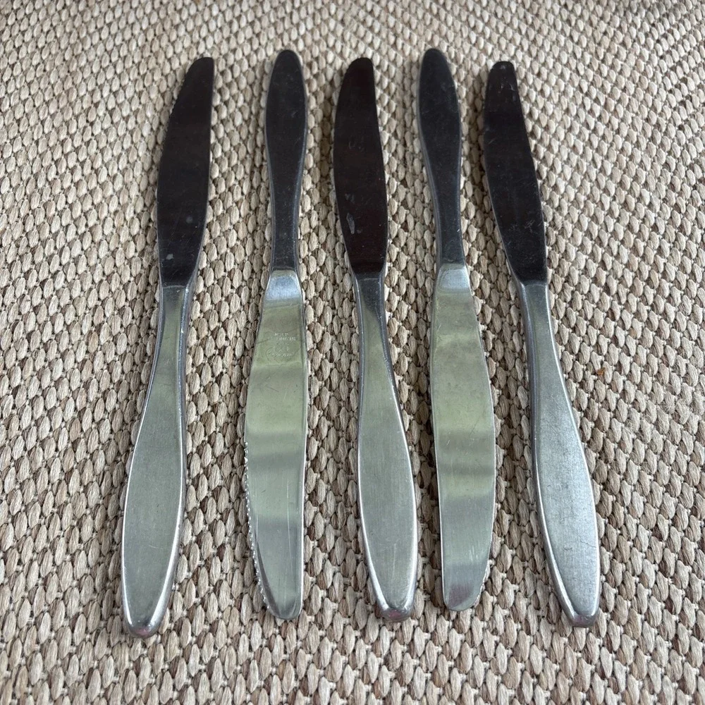 6 Easterling RHINELAND Stainless Japan Dinner Knives